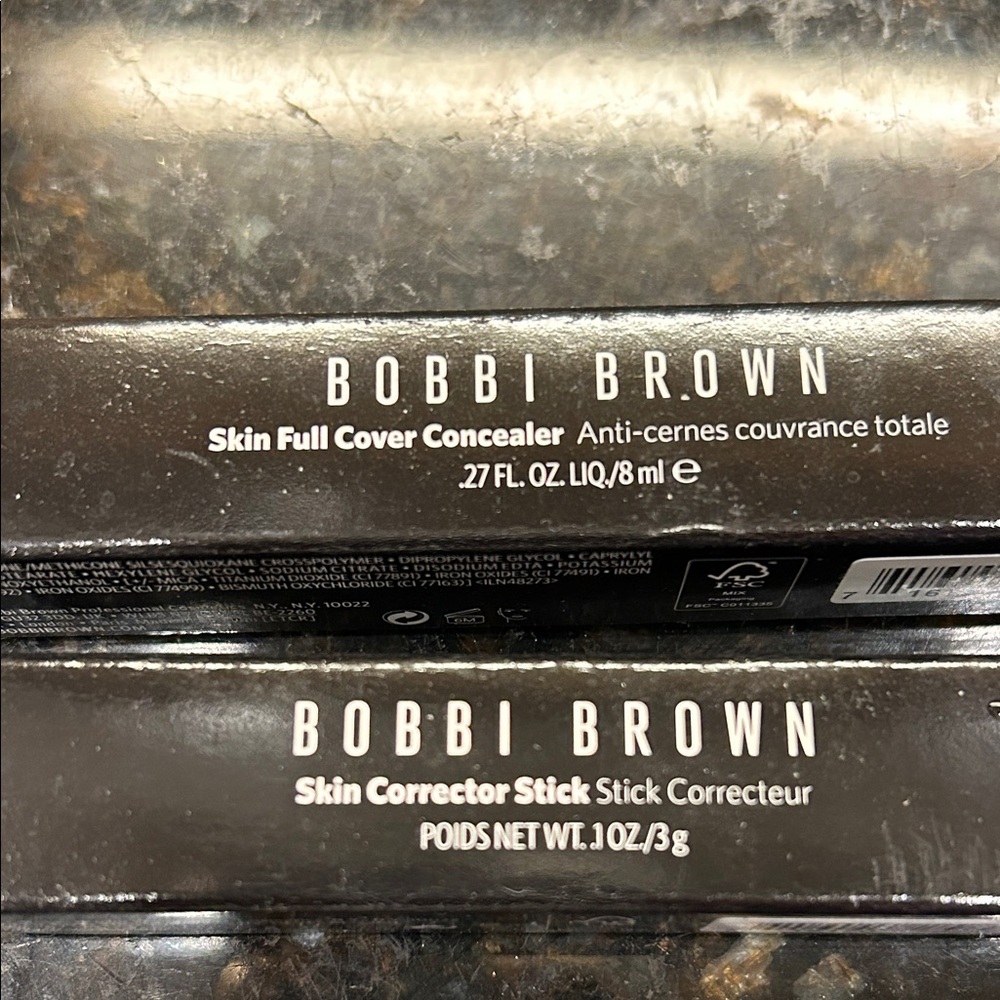 Bobbi Brown Concealer and correcting stick